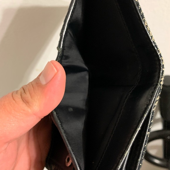 Dior Small Wallet - Picture 6 of 7